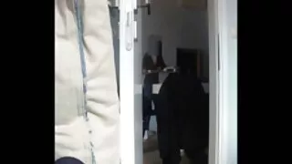 เธอเป็นเหยื่อของรถกระบะและถูกอึ๊บในรถ วิดีโอ โป้